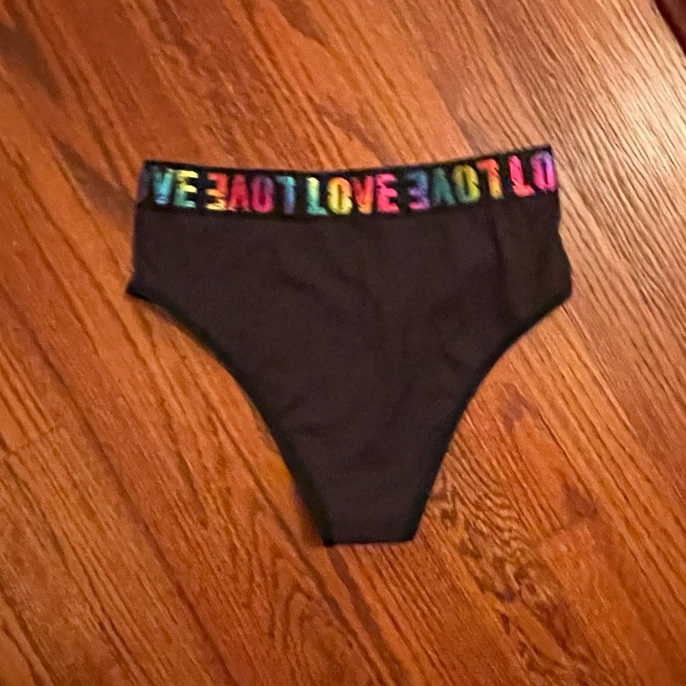 Women's brief panties